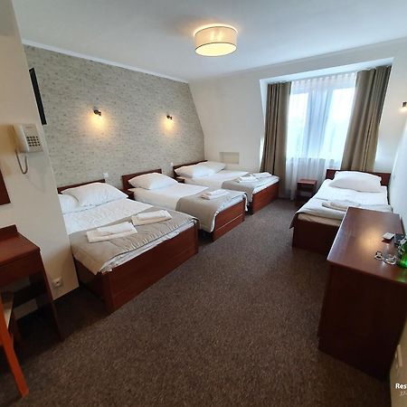 Hotel Palacowa Narol Zewnętrze zdjęcie