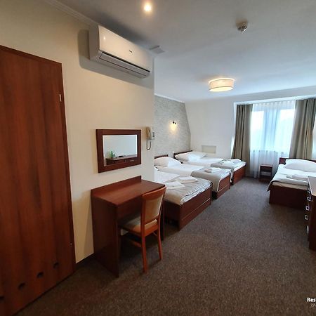 Hotel Palacowa Narol Zewnętrze zdjęcie