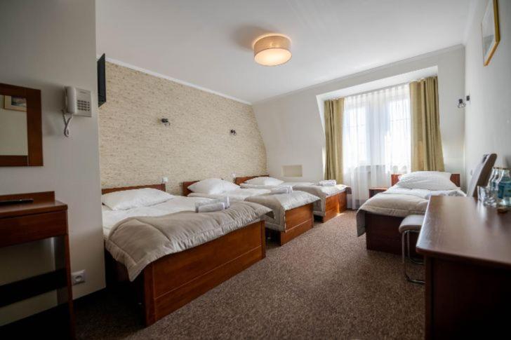 Hotel Palacowa Narol Zewnętrze zdjęcie