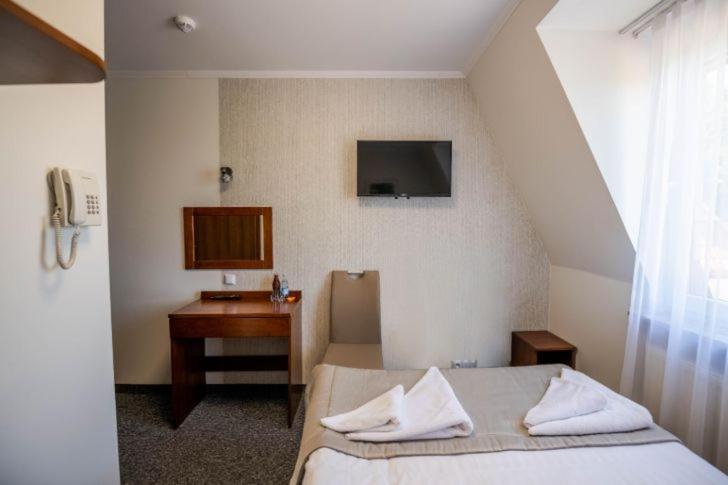Hotel Palacowa Narol Zewnętrze zdjęcie