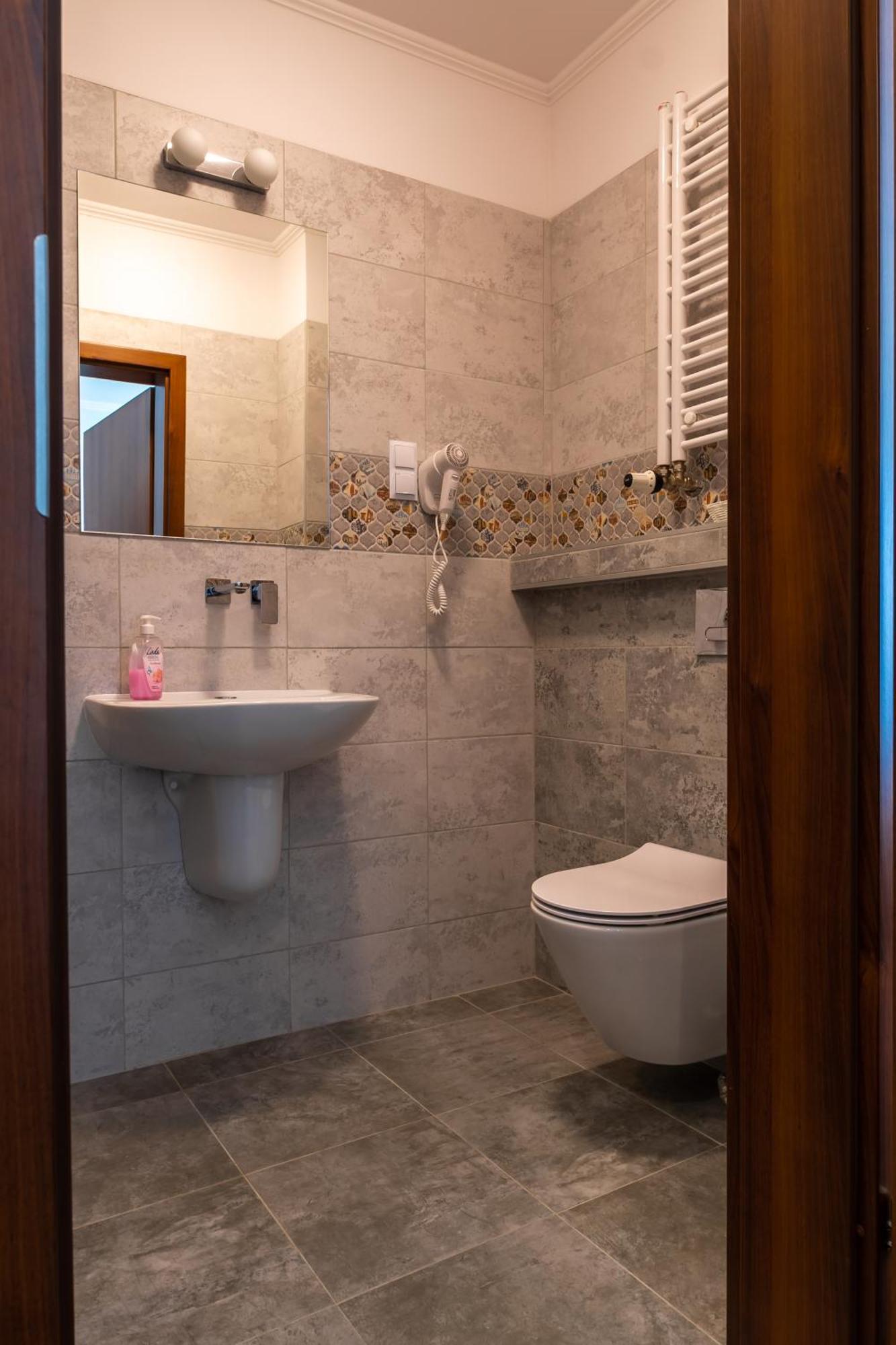 Hotel Palacowa Narol Zewnętrze zdjęcie