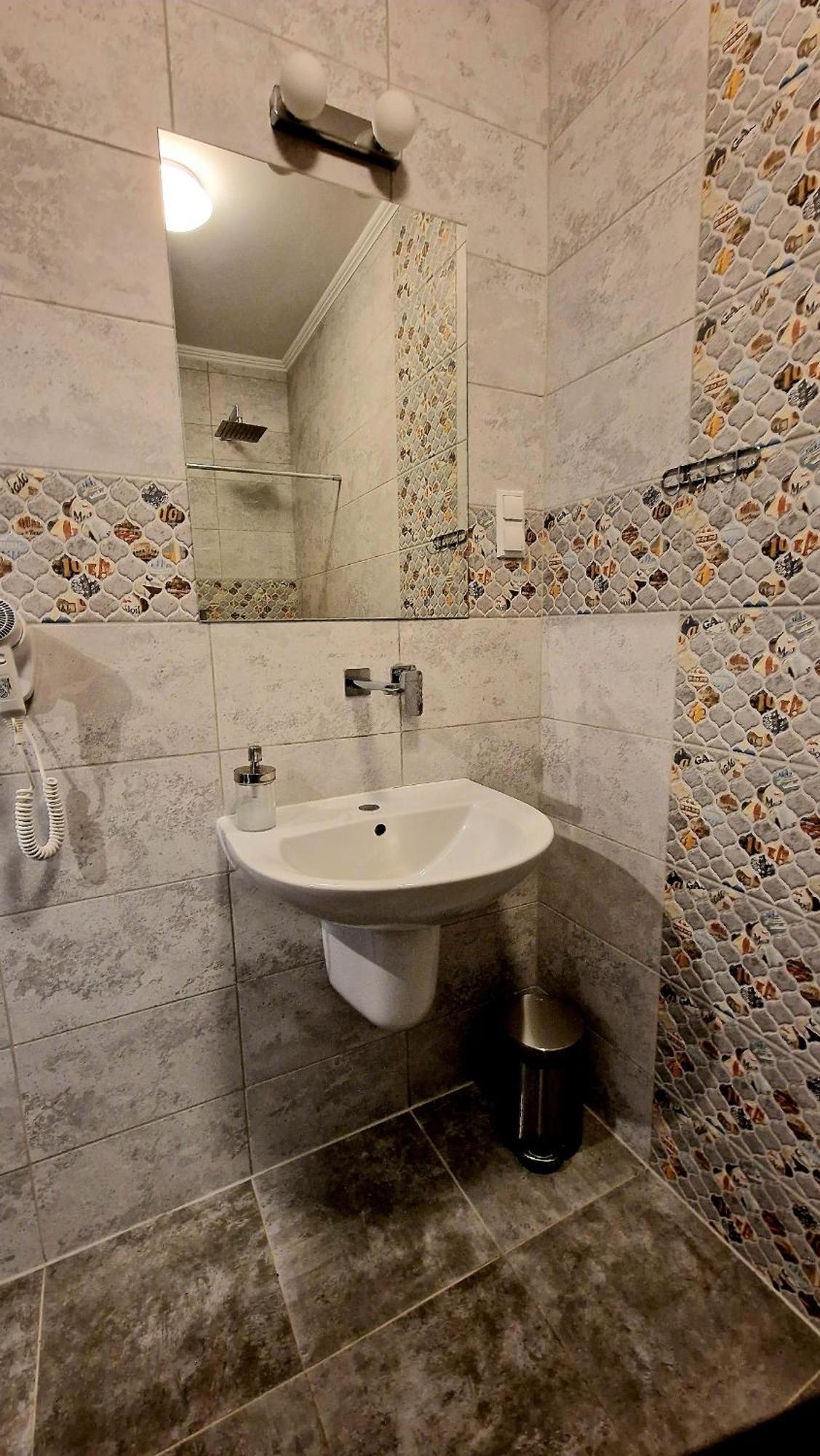 Hotel Palacowa Narol Zewnętrze zdjęcie